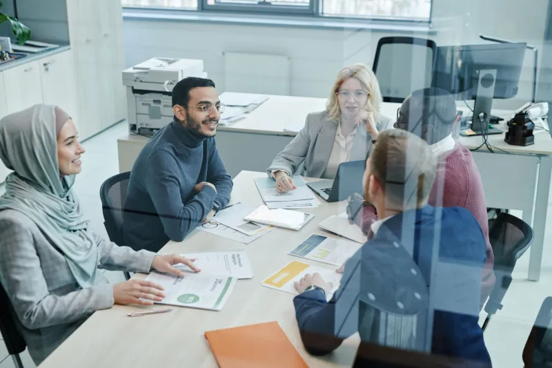 The Price of Agreement: How Malaysian Professionals Can Turn Collective Decision-Making Into a Competitive Advantage in US Workplaces